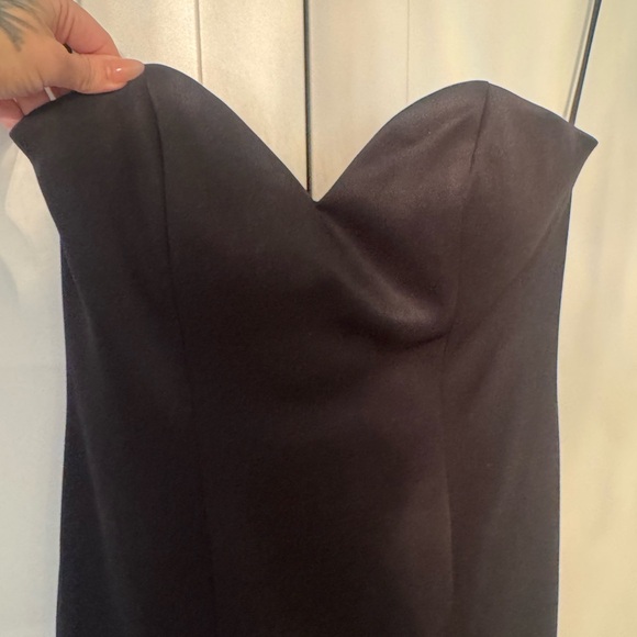 Classic Strapless Black Mermaid Gown - Picture 9 of 11